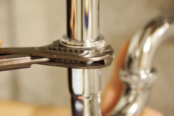 Các loại sự cố vỡ ống nước phổ biến tại nhà dân ở Hà Nội