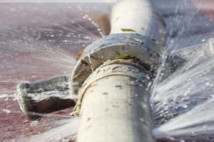 Những dấu hiệu cảnh báo đường ống nước âm tường đang bị rò rỉ