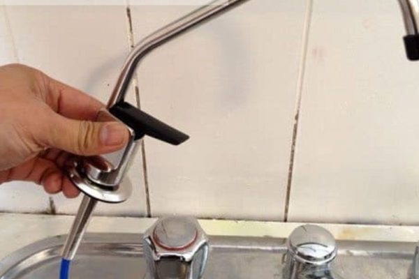 Những nguyên nhân phổ biến khiến vòi nước bị rò rỉ